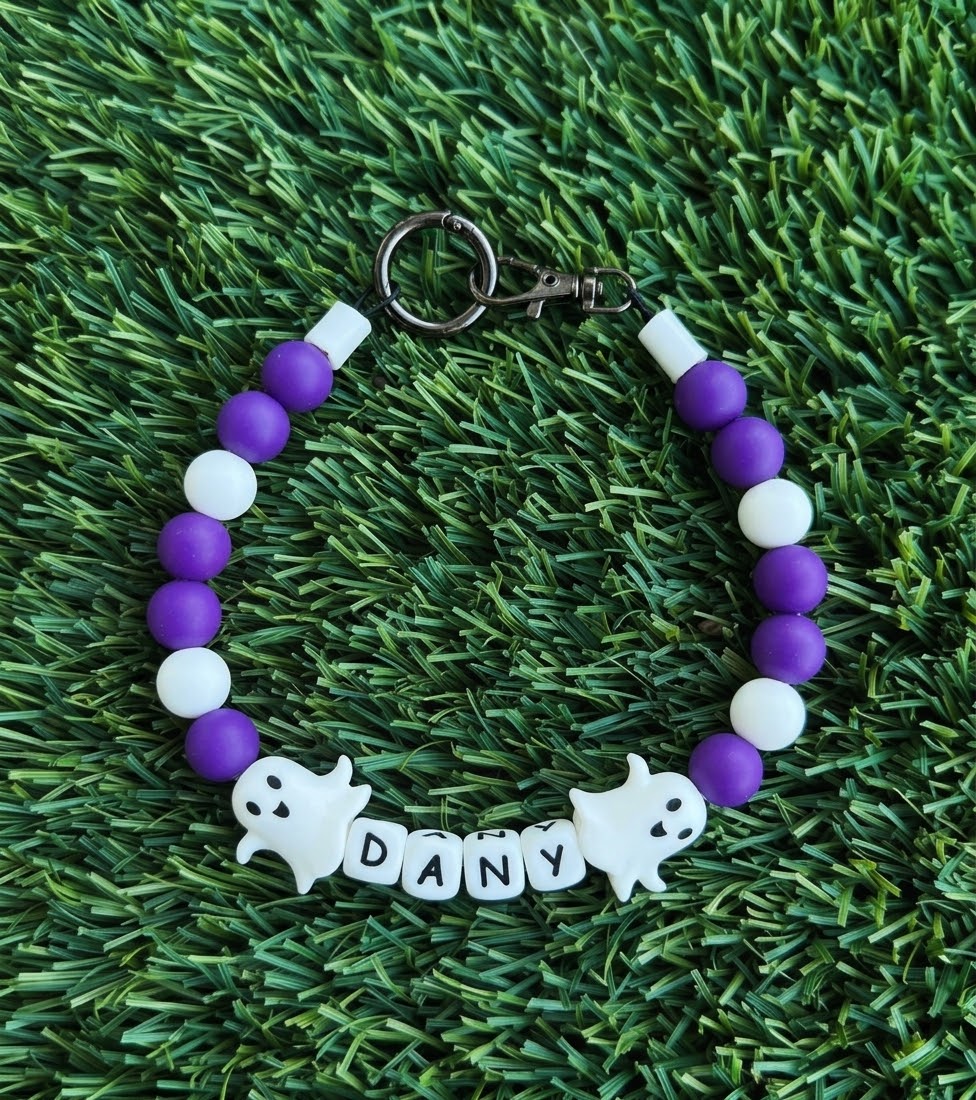 Spooky Ghost Custom Silicone Bead Pet Collar