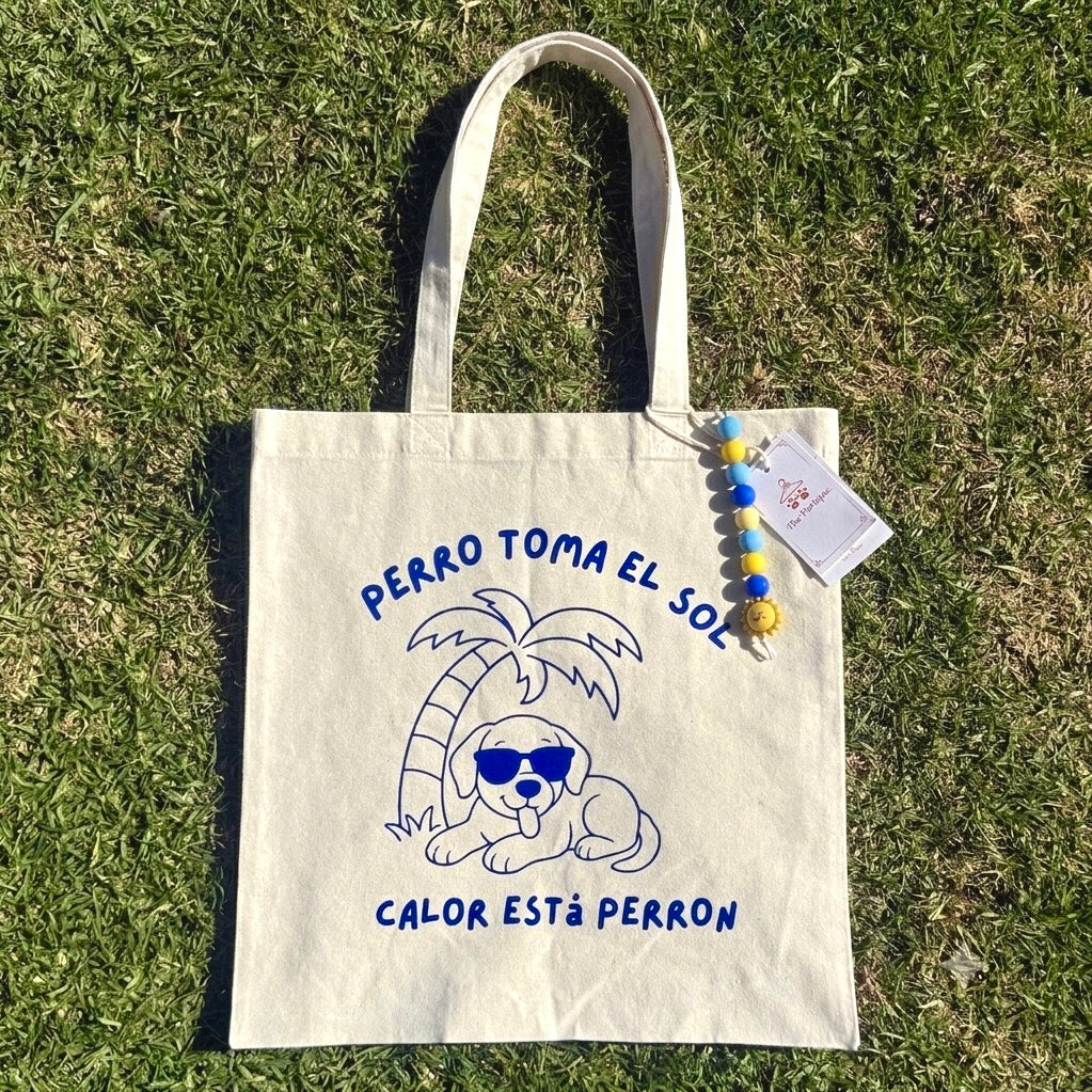 Perro Toma El Sol Canvas Tote Bag